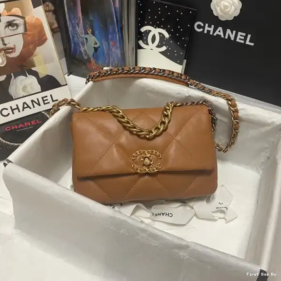 First Bag Ru CHANEL 19 BAG FLAP 0613